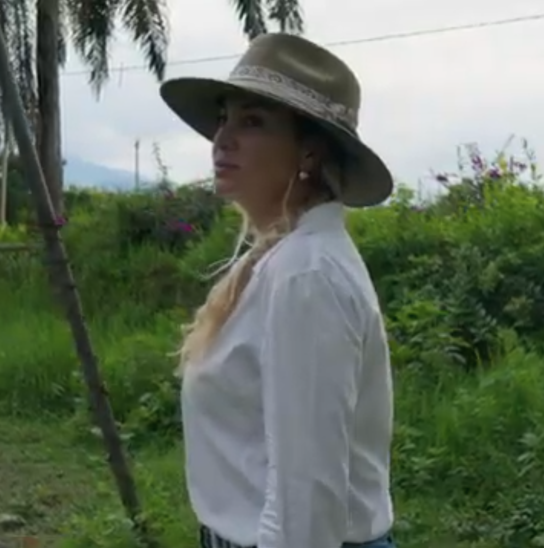 Strawberry Shake green coffee